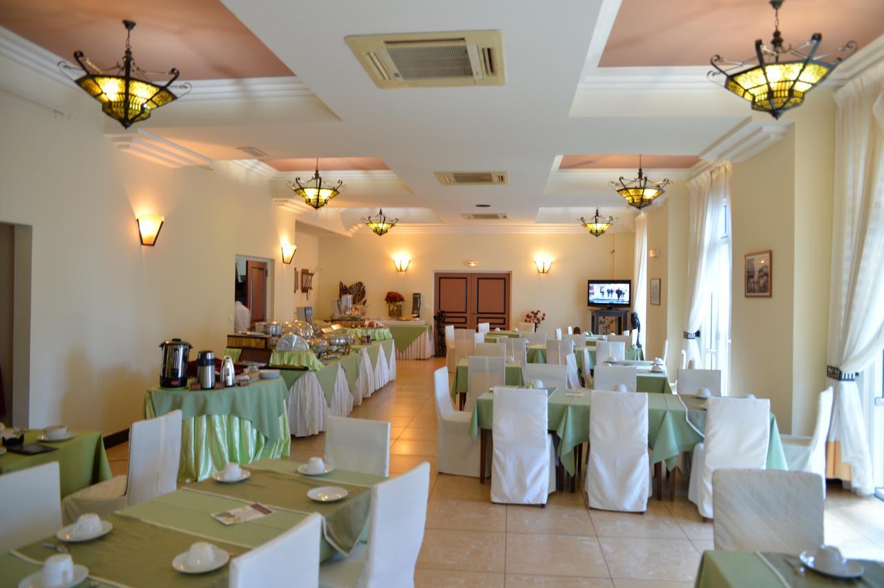 Le Grand Hotel Diego Antsiranana Exteriér fotografie